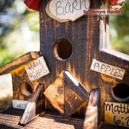 Birdhouse Barn
