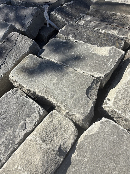 Tumbled Cobble Grey Stone